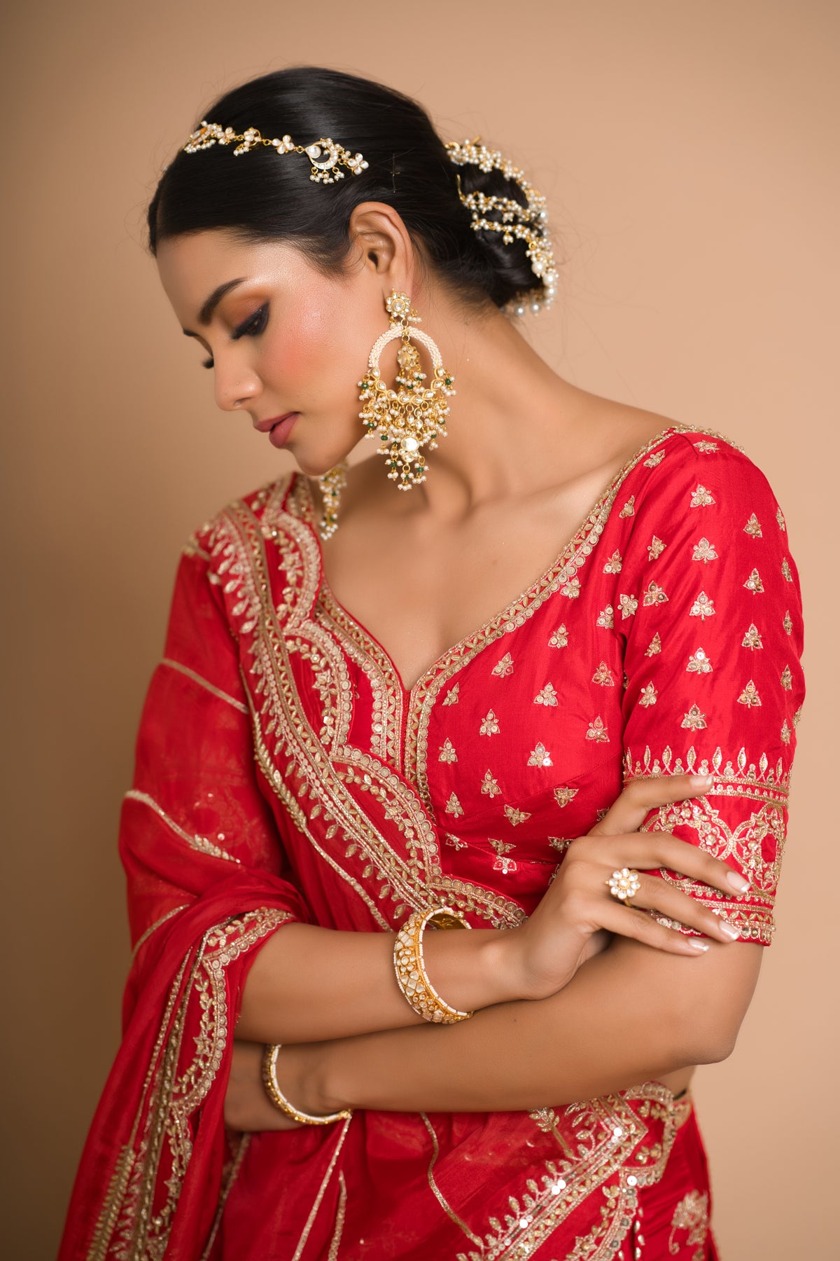 khwabee- red lehnga set