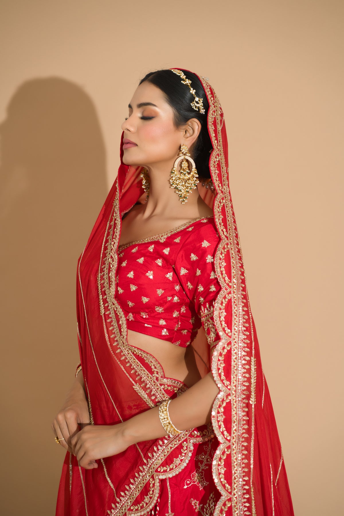 khwabee- red lehnga set