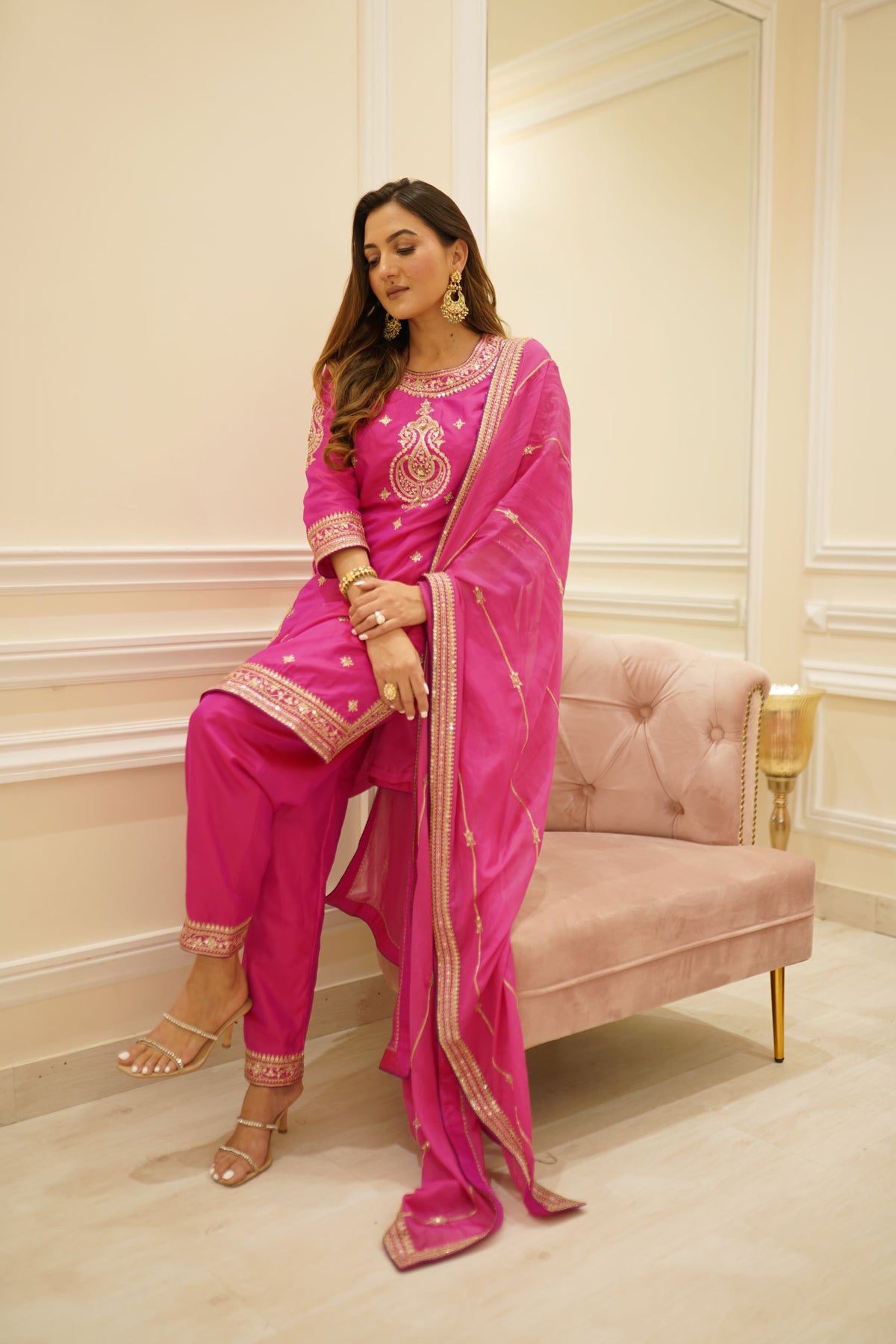 zuri- Magenta pink Straight Suit